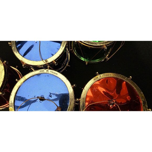 Vintage Christmas Tree Drum Shaped Ornaments Made in Hong Kong - Picture 6 of 8